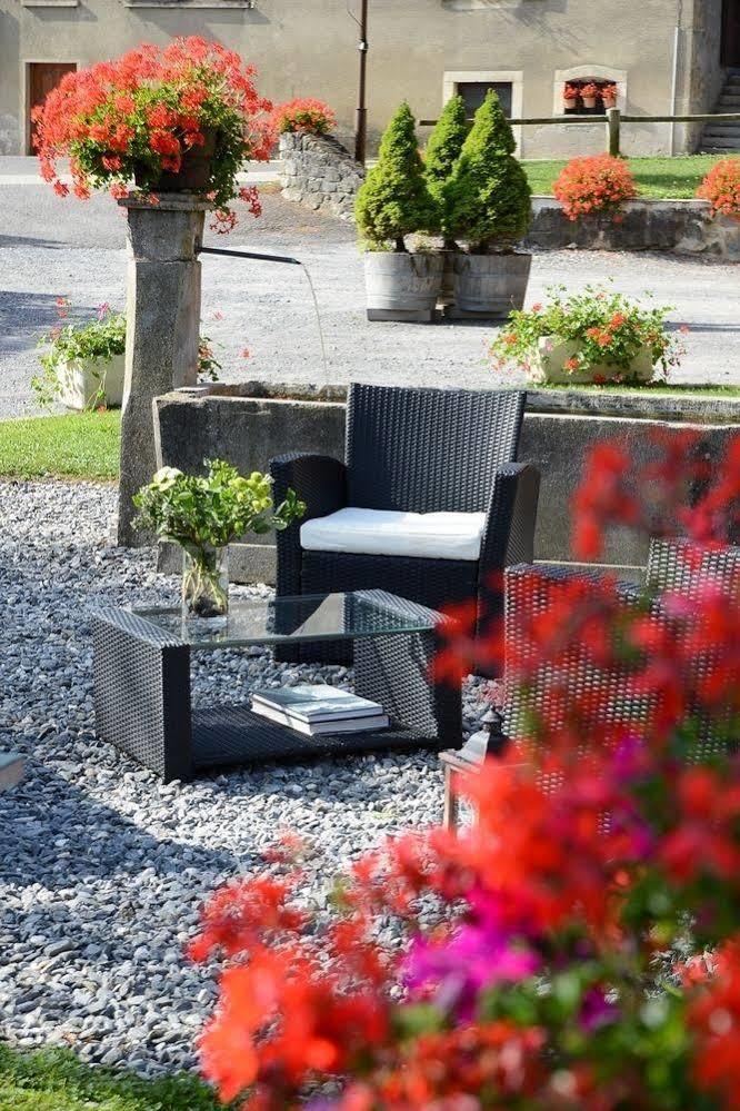 Hotel Le Morillon Extérieur photo